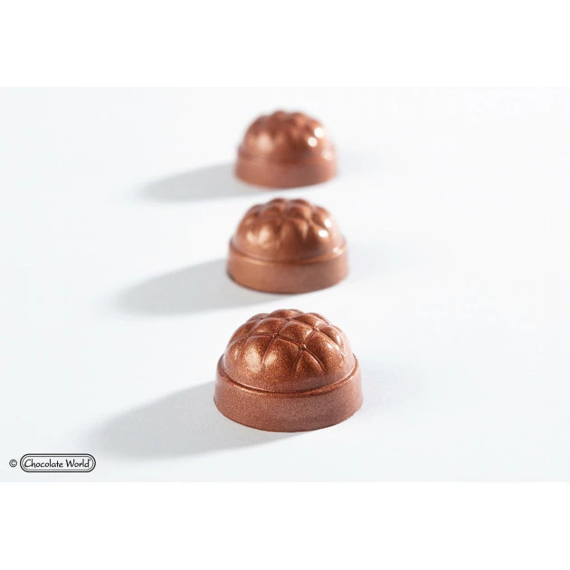 Moule Chocolat Praline Chesterfield 3 cm (x21) Chocolate World 6 Moule Chocolat Praline Chesterfield 3 cm (x21) Chocolate World – Image 4
