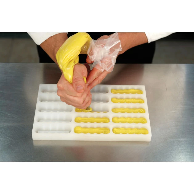 Moule Silicone Barre Ondulée Snack 9 x 3 cm x H 1,9 cm (x15) Pavoni Moule Silicone Barre Ondulée Snack 9 x 3 cm x H 1,9 cm (x15) Pavoni -Pavoni Shop moule silicone barre ondulee snack 9 x 3 cm x h 19 cm x15 pavoni 1